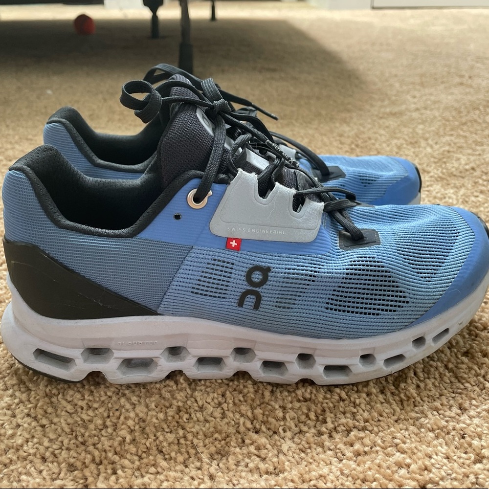 Women’s On Running sneakers, style: On CloudStratus blue running sneakers